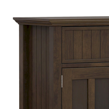 WYNDENHALL Normandy Buffet Grand bahut rectangulaire de style transitionnel en bois massif de 60 pouces de large, couleur brun brunette