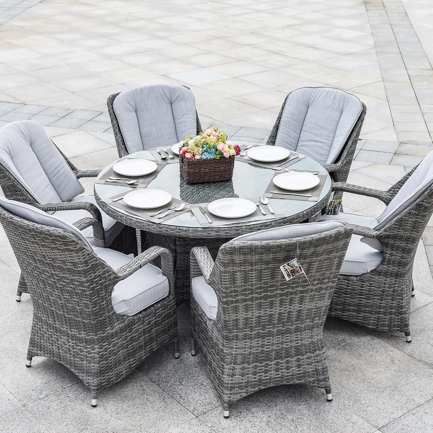 Ensemble de salle à manger rond 7 pièces en rotin tressé d'extérieur avec coussins par Moda Furnishings