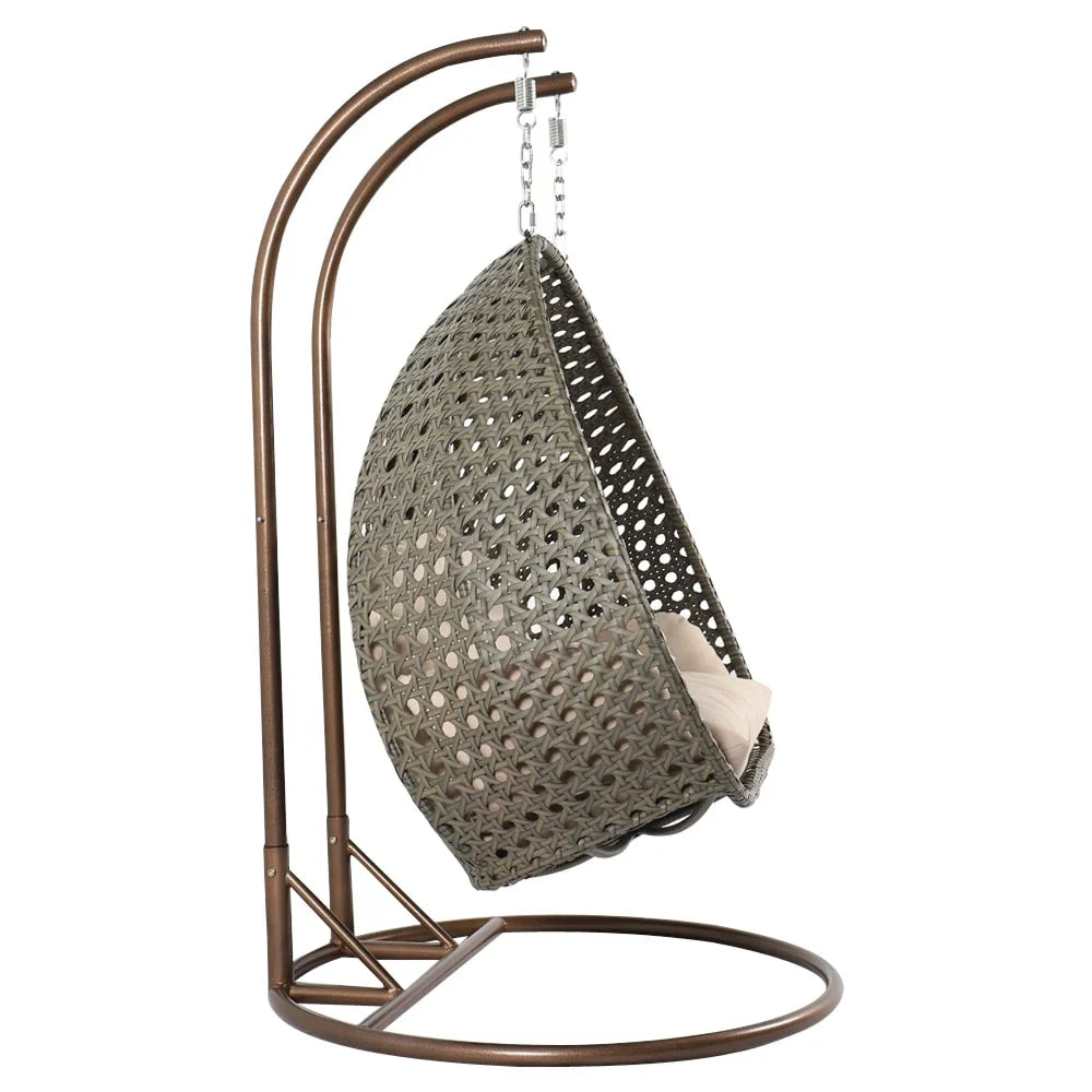 LeisureMod Fauteuil suspendu œuf 2 places avec support - Balançoire / hamac de patio en rotin osier pour extérieur/intérieur avec coussins
